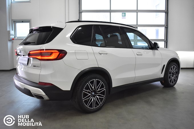 BMW X5 xDrive30d 48V Business
